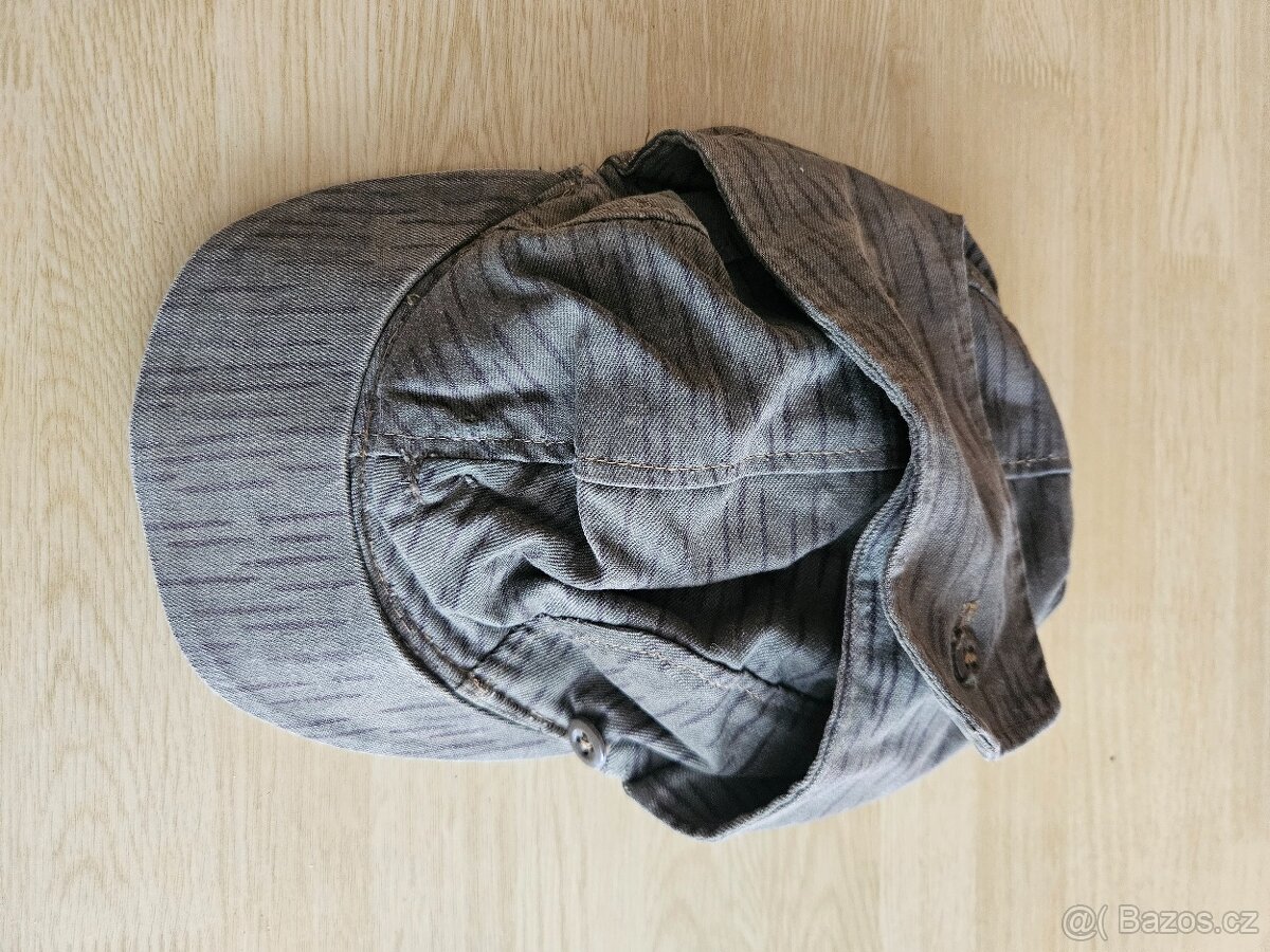 Prodej věcí armády ČSLA - 2