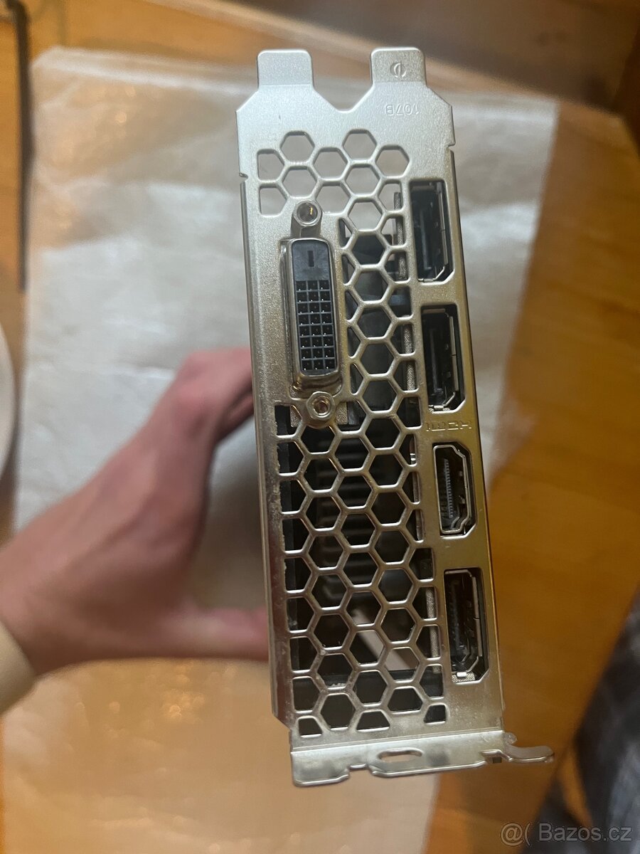 Nvidia GeForce GTX 1060 3GB - 2