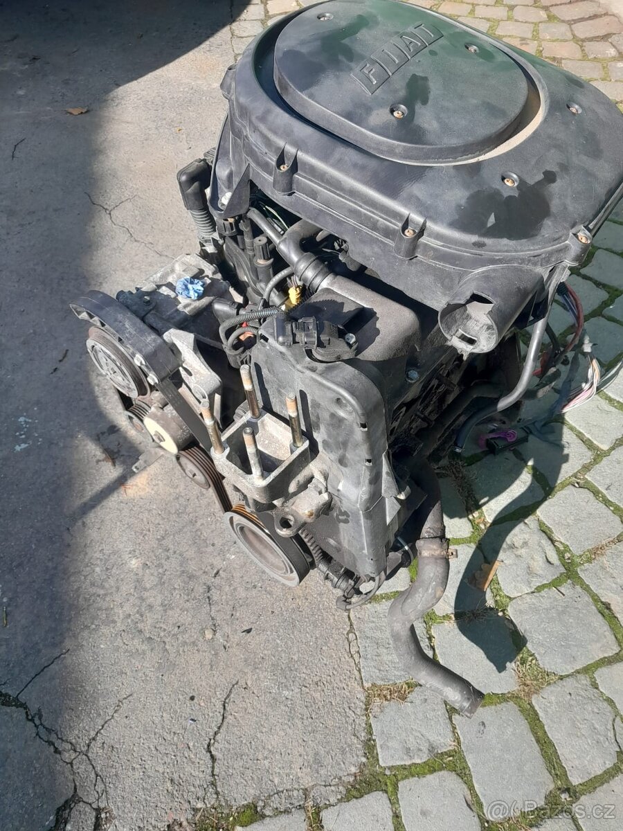 Fiat Punto 1.2 8V - ND - 2