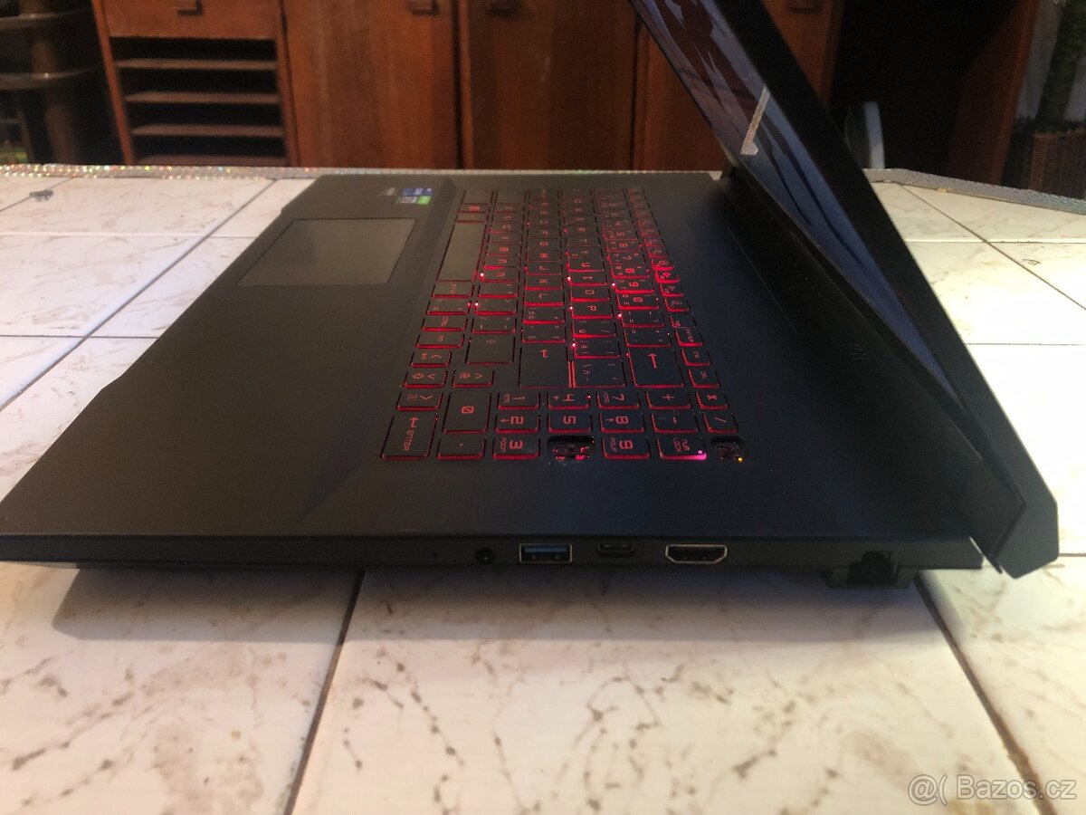 Herní notebook MSI katana gf-76 12ue rtx 3060 - 2