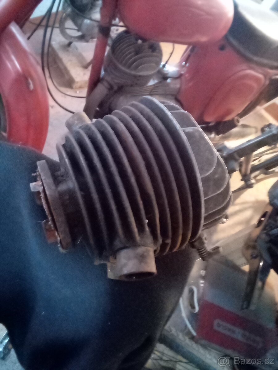 ČZ=T-VÁLEC a HLAVA - 2