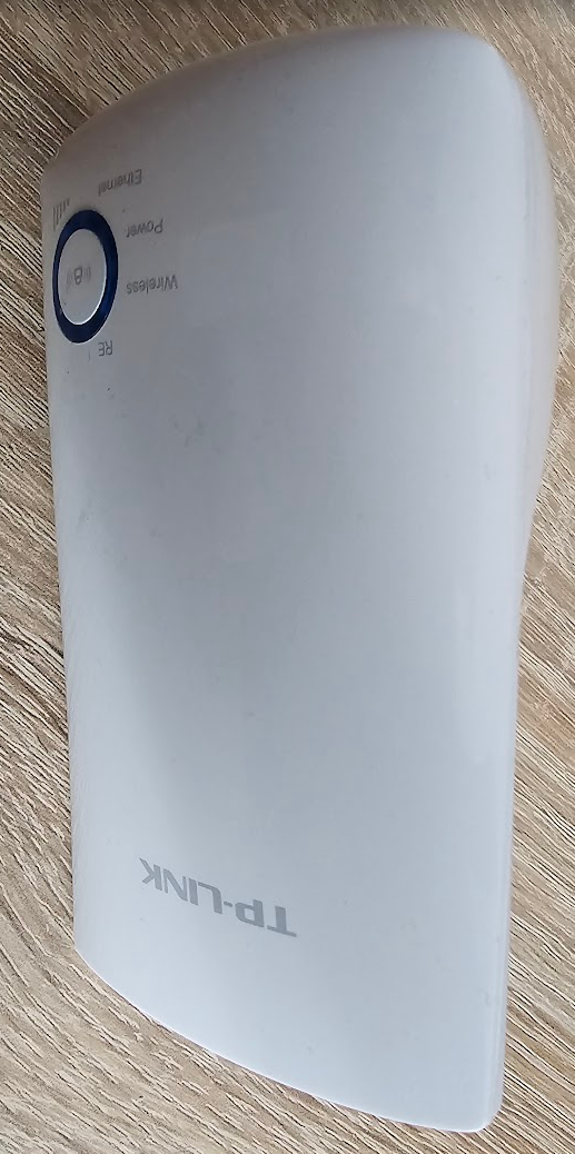 WiFi extendery D-Link DAP-1620 + TP-Link TL-WA850RE - 2