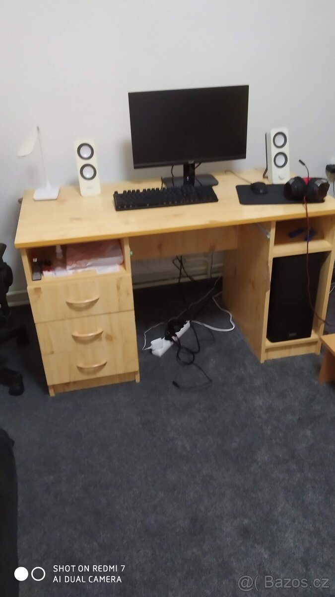 Psací stůl - 2