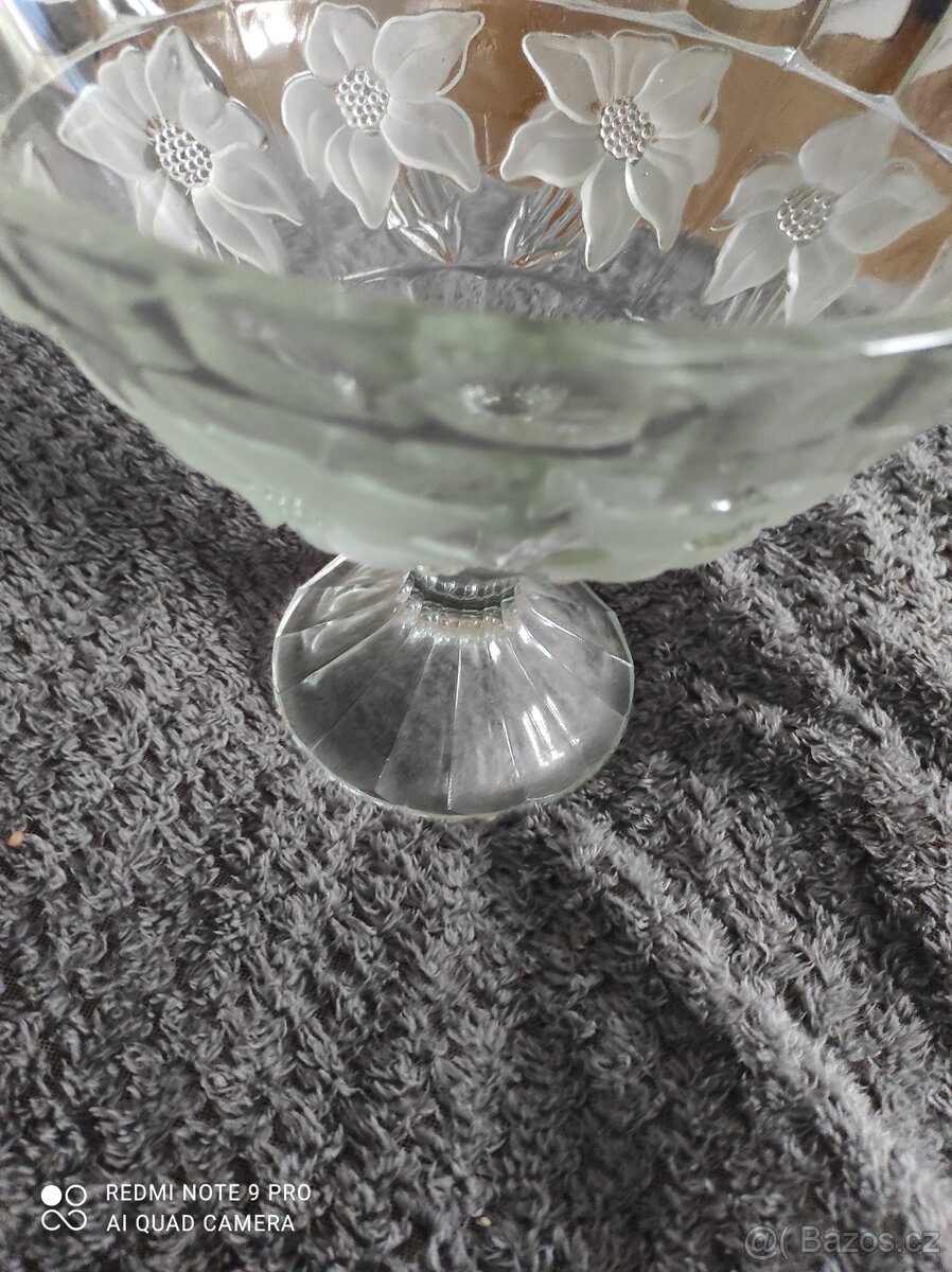 Skleněná mísa - 2