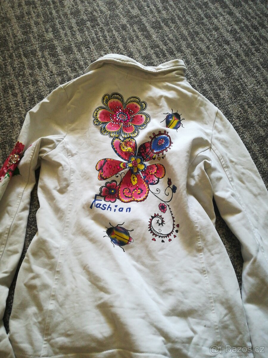 Krásné teplákove sako styl desigual - 2