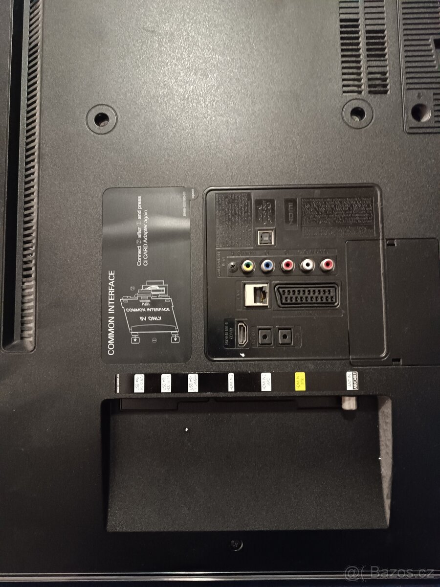 Samsung UE40F6200 - 2