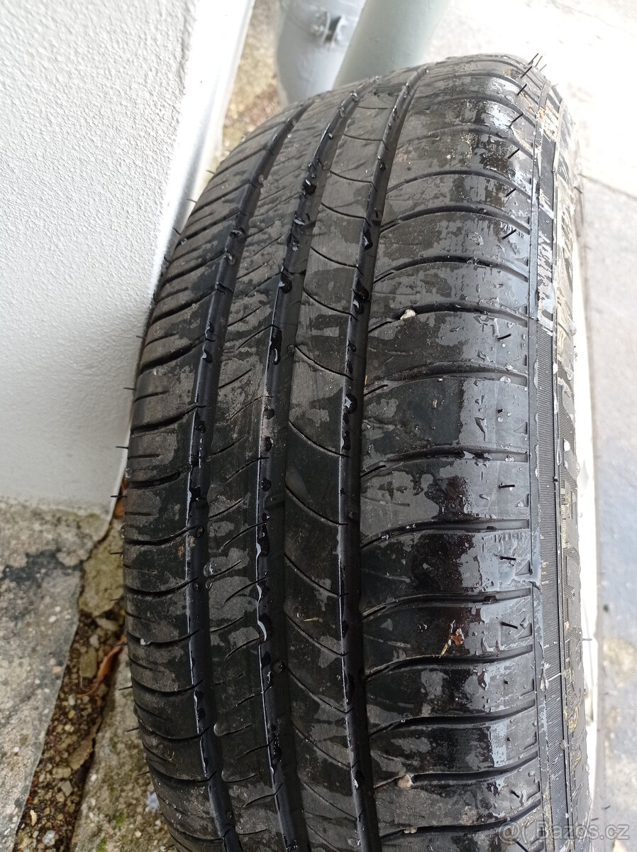 kola Škoda Octavia - 2