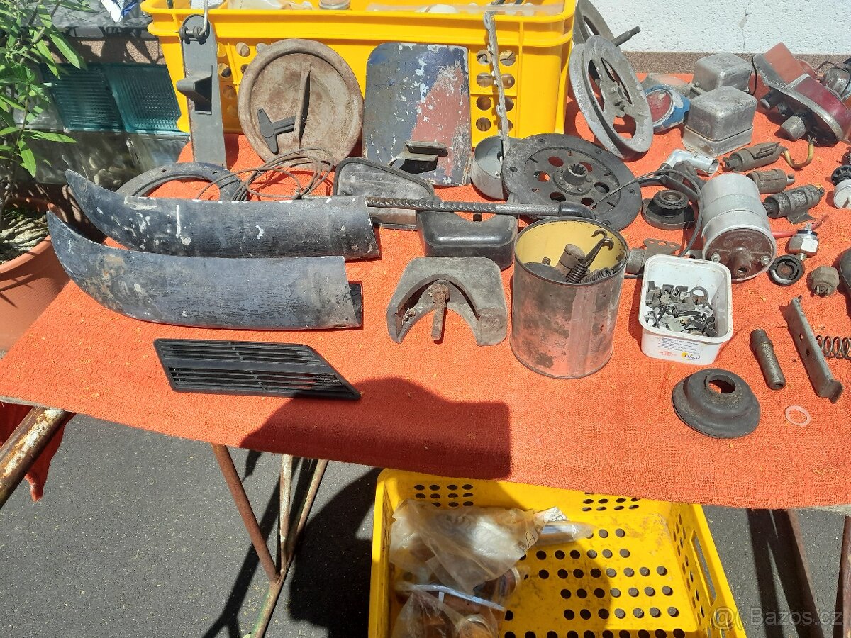 Náhradní díly stará Octavia - 2