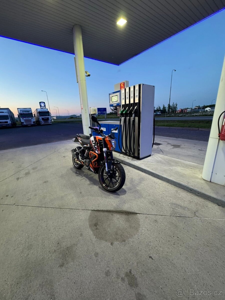 Ktm duke 125 - 2016 - 2