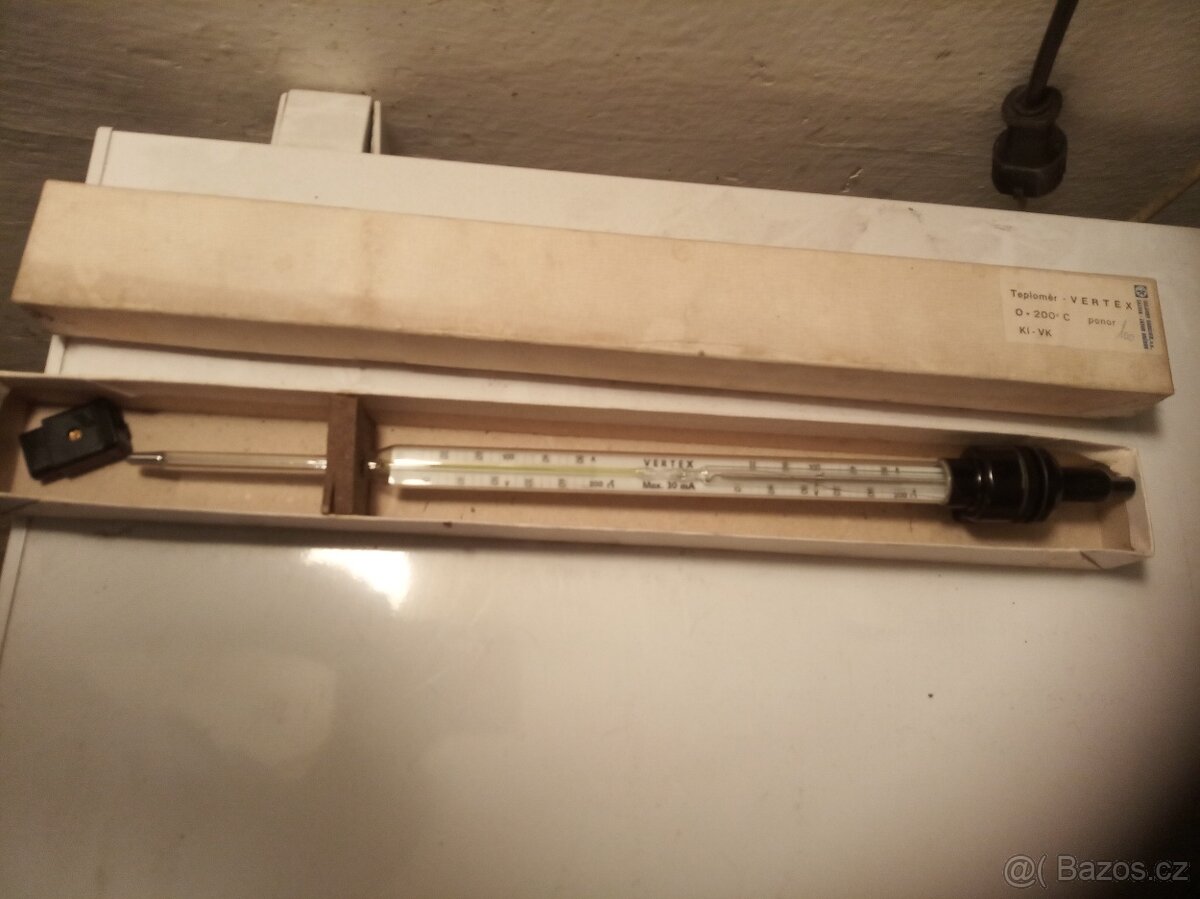 Kahan, spínací teploměr,banky - 2