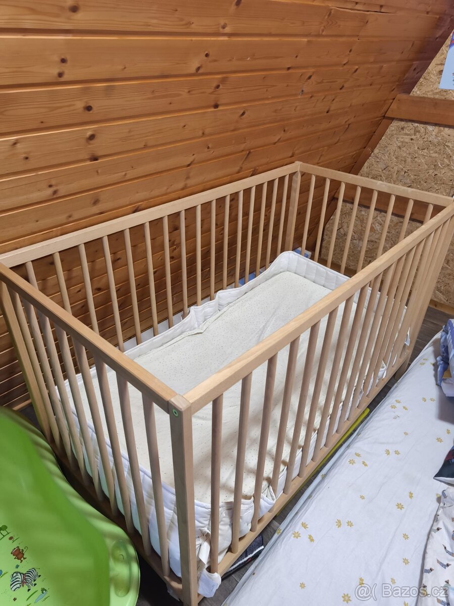 Postylka IKEA i s matraci - 2