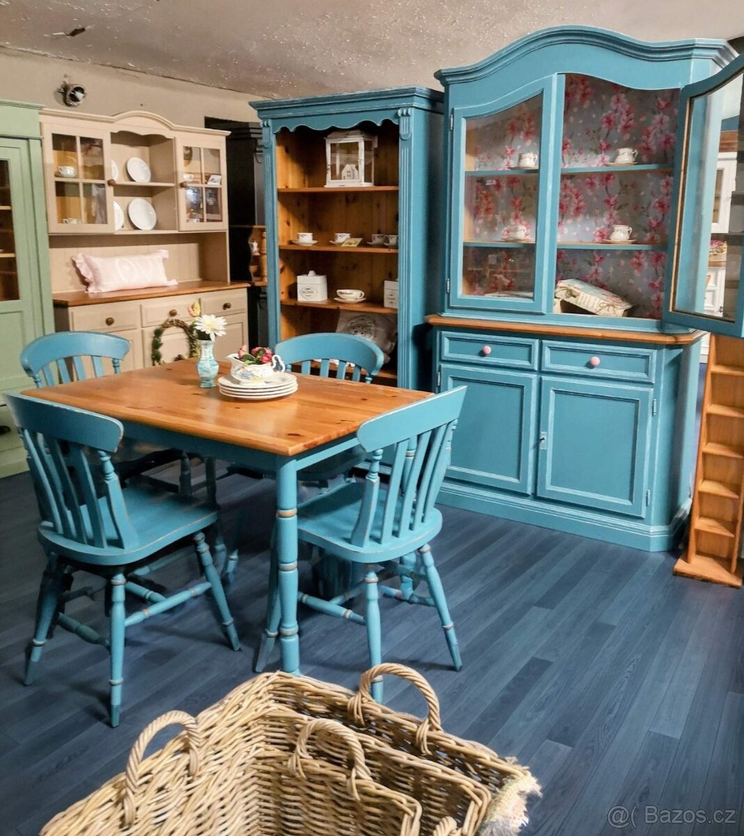 Masivní jídelnová souprava Ocean Blue - 2