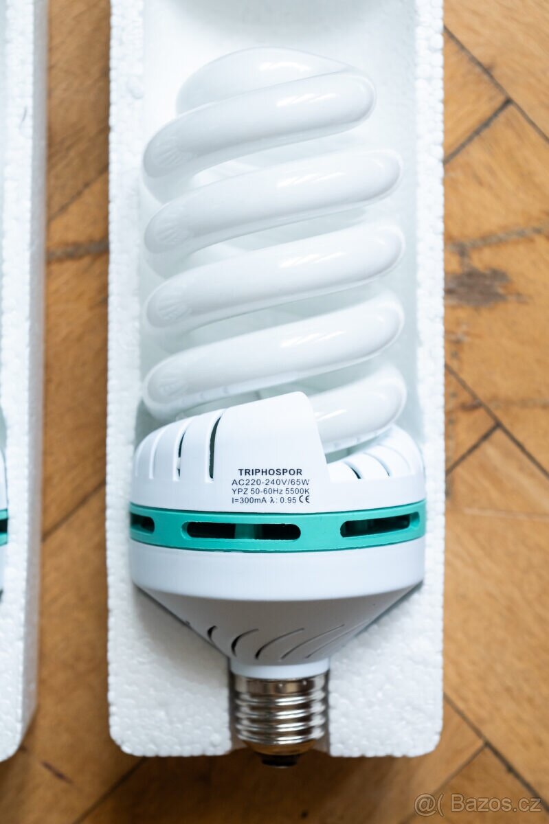 Daylight světlo + žárovky + deštník - 2