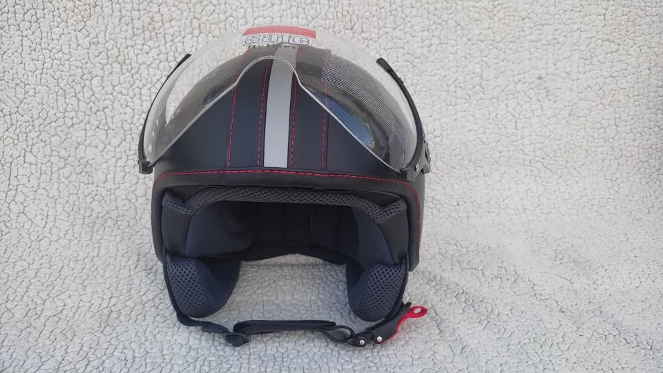 Otevřená stylová helma na motorku. Styl café-racer. Nová - 2