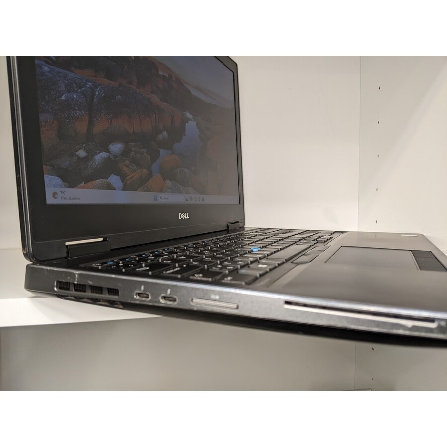 Dell Precision 7530, i9-8950HK, 16gb, 512gb, NVIDIA P1000 - 2