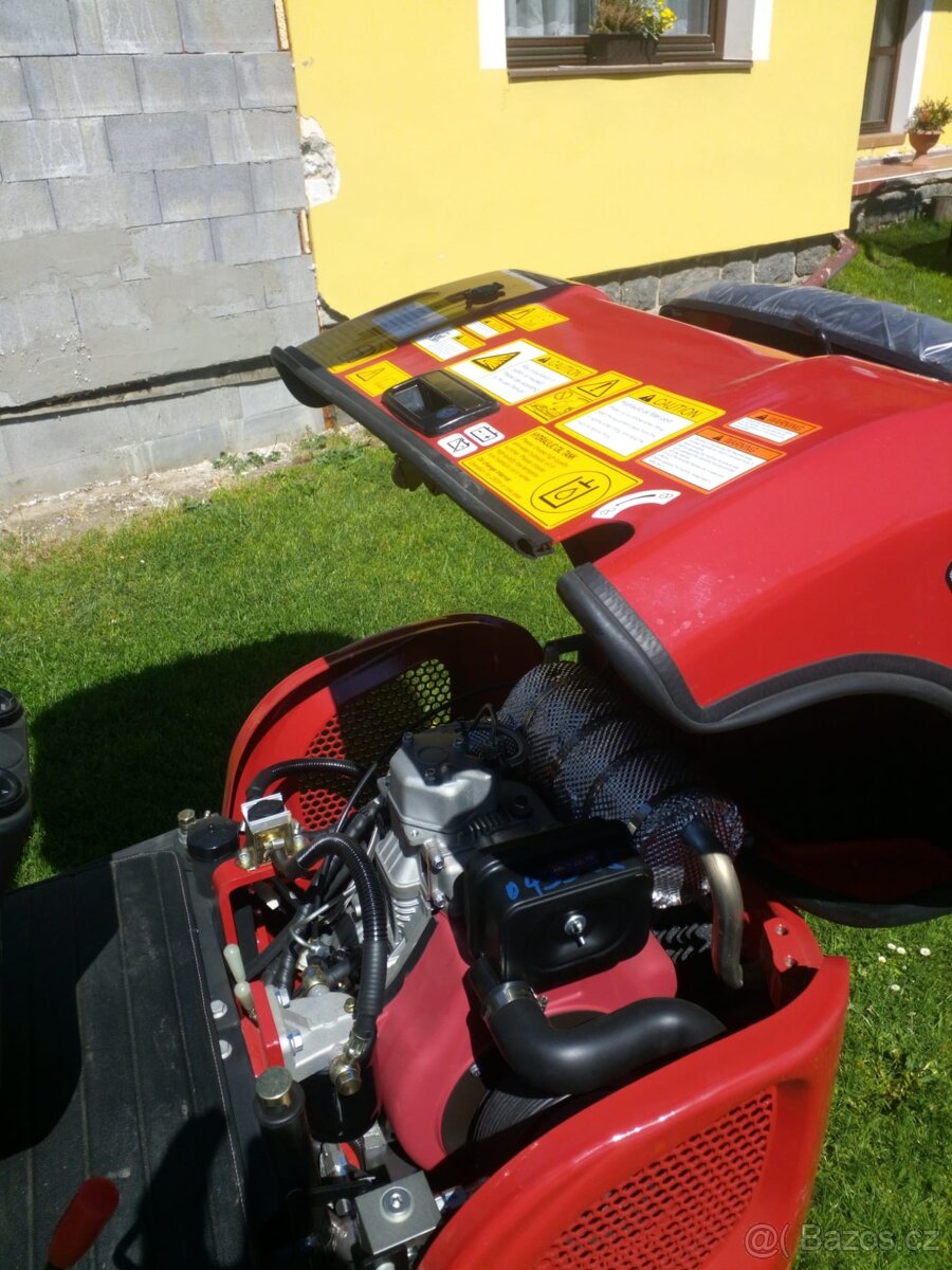 Malý kompaktní minibagr Xiniu XN 10-8, KOOP Diesel 10hp - 2