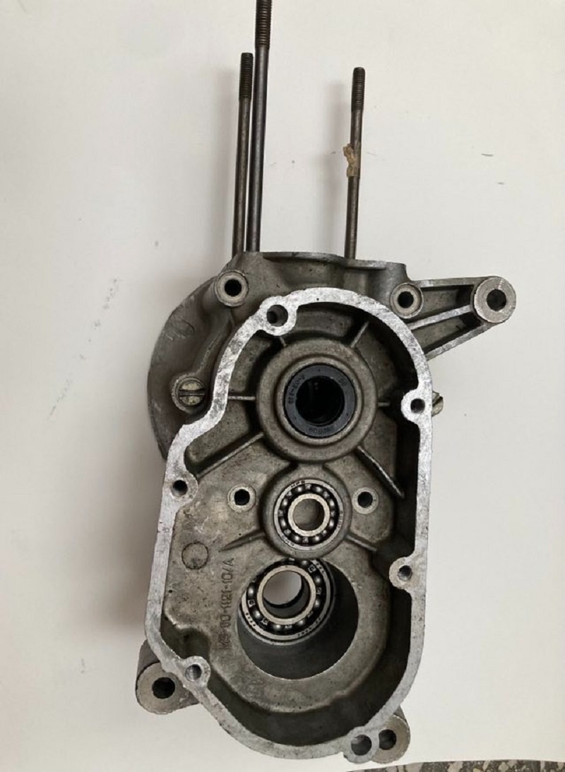 Bloky motoru na moped B 207 - 2