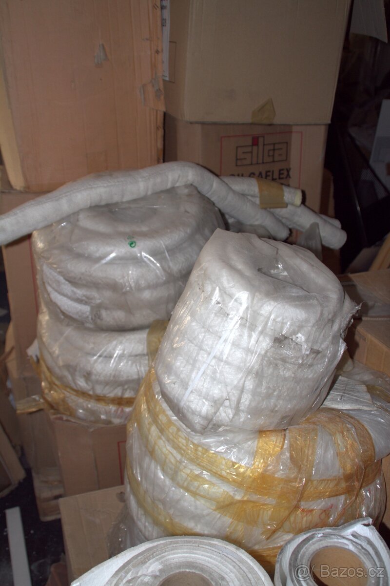 ŠŇŮRA DO KOTLE PECE TĚSNÍCÍ SKLENĚNÝ TMEL - 2