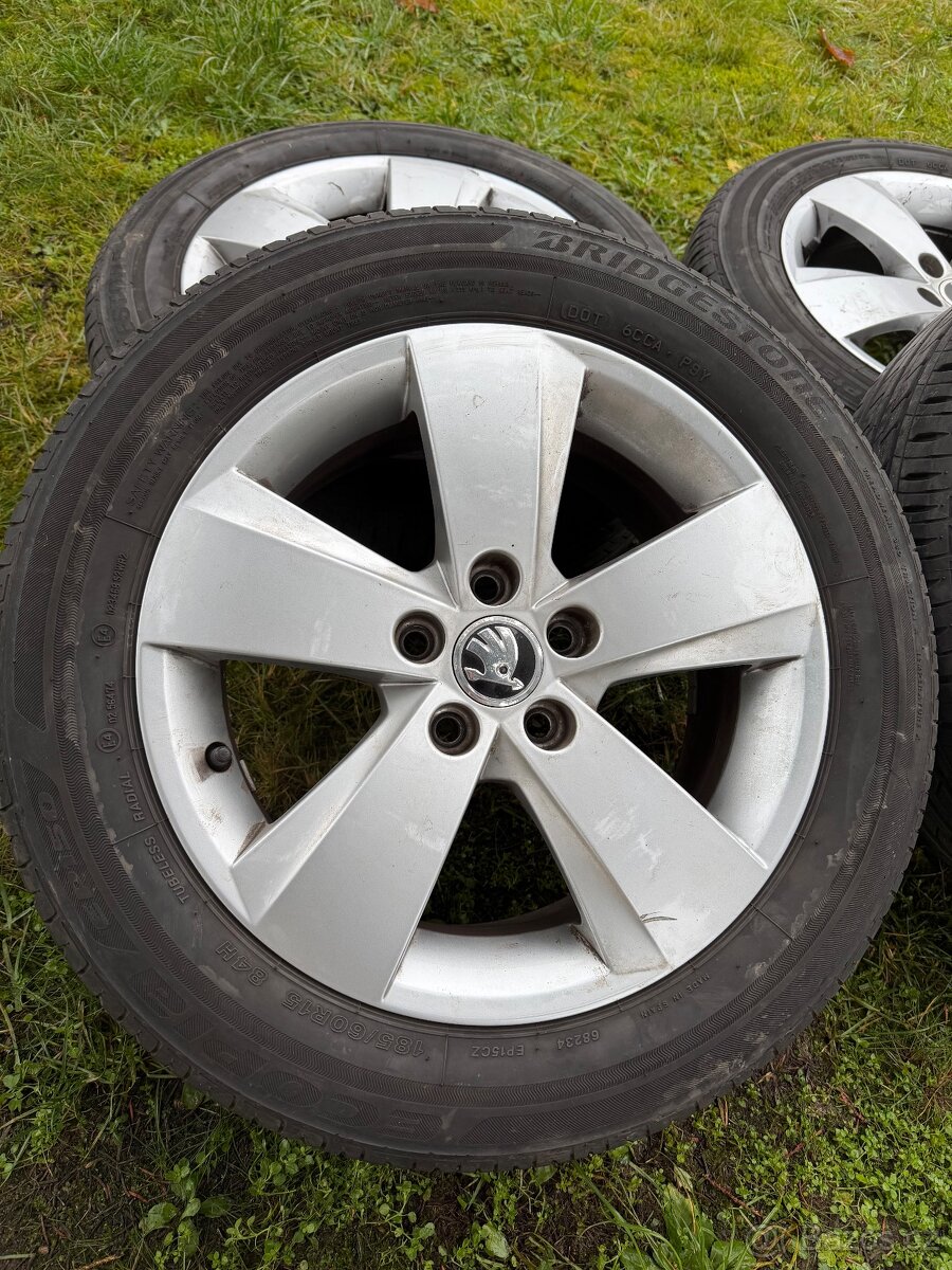Originál Škoda letní alu kola 185/60R15 5x100 - 2