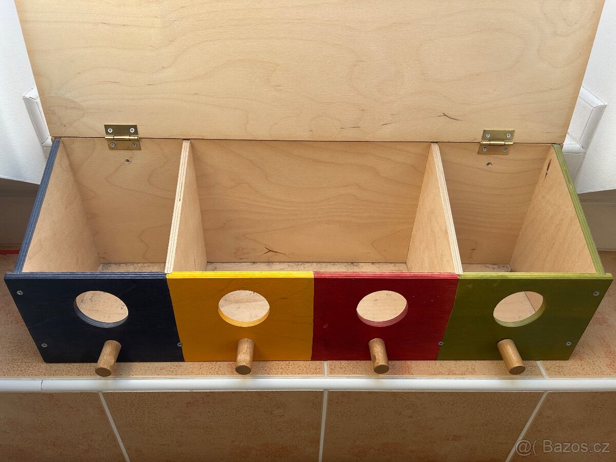 Police do dětského pokoje Ikea - 2