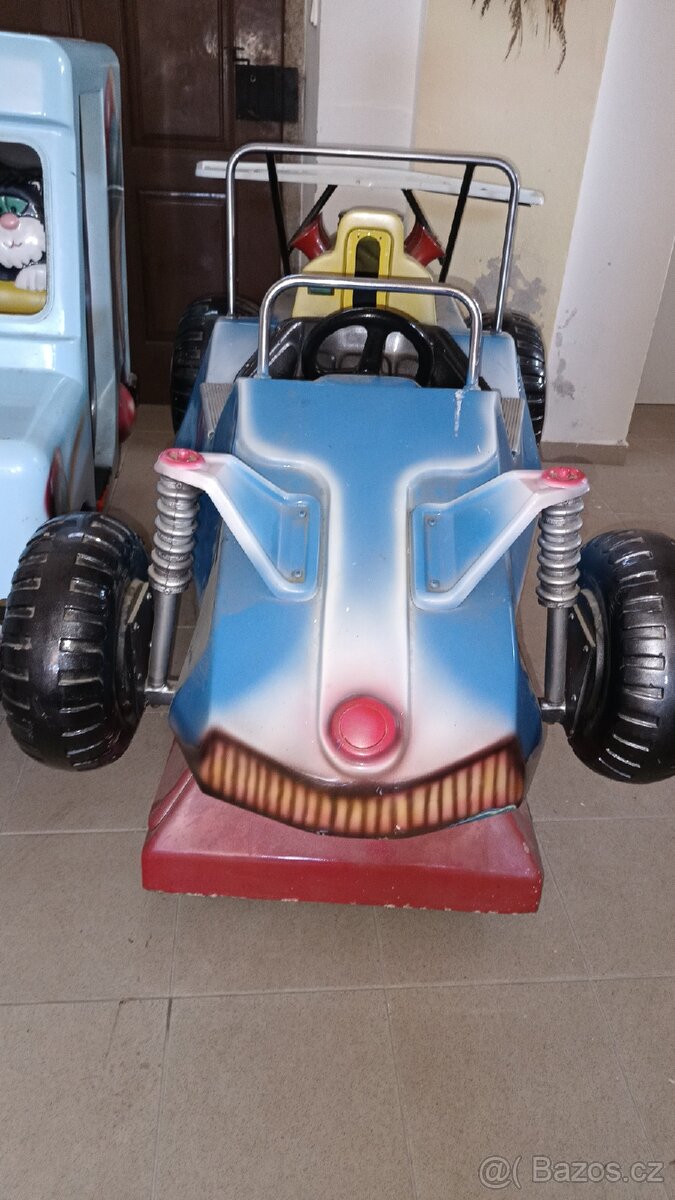 Mechanická autíčka - 2