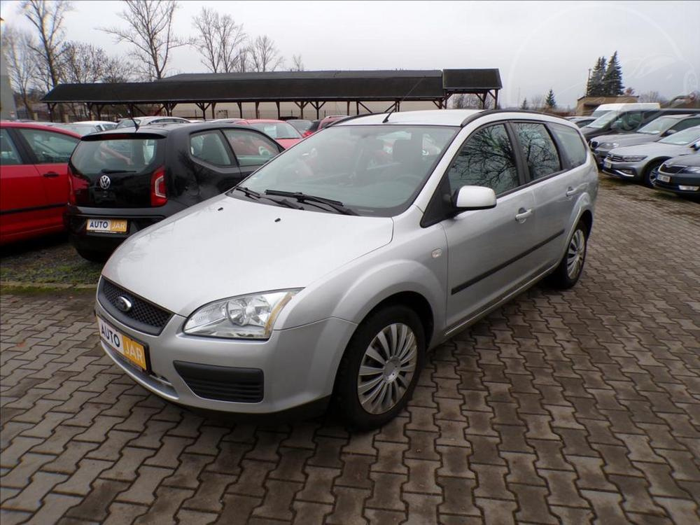 Ford Focus 1,6 16V NOVÁ STK - 2