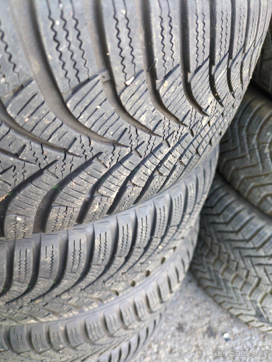 Prodám sadu zimních pneu Francouz - 2