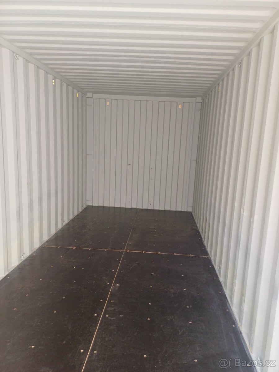 Lodní kontejner 20´ zánovní, RAL 1015 - 2