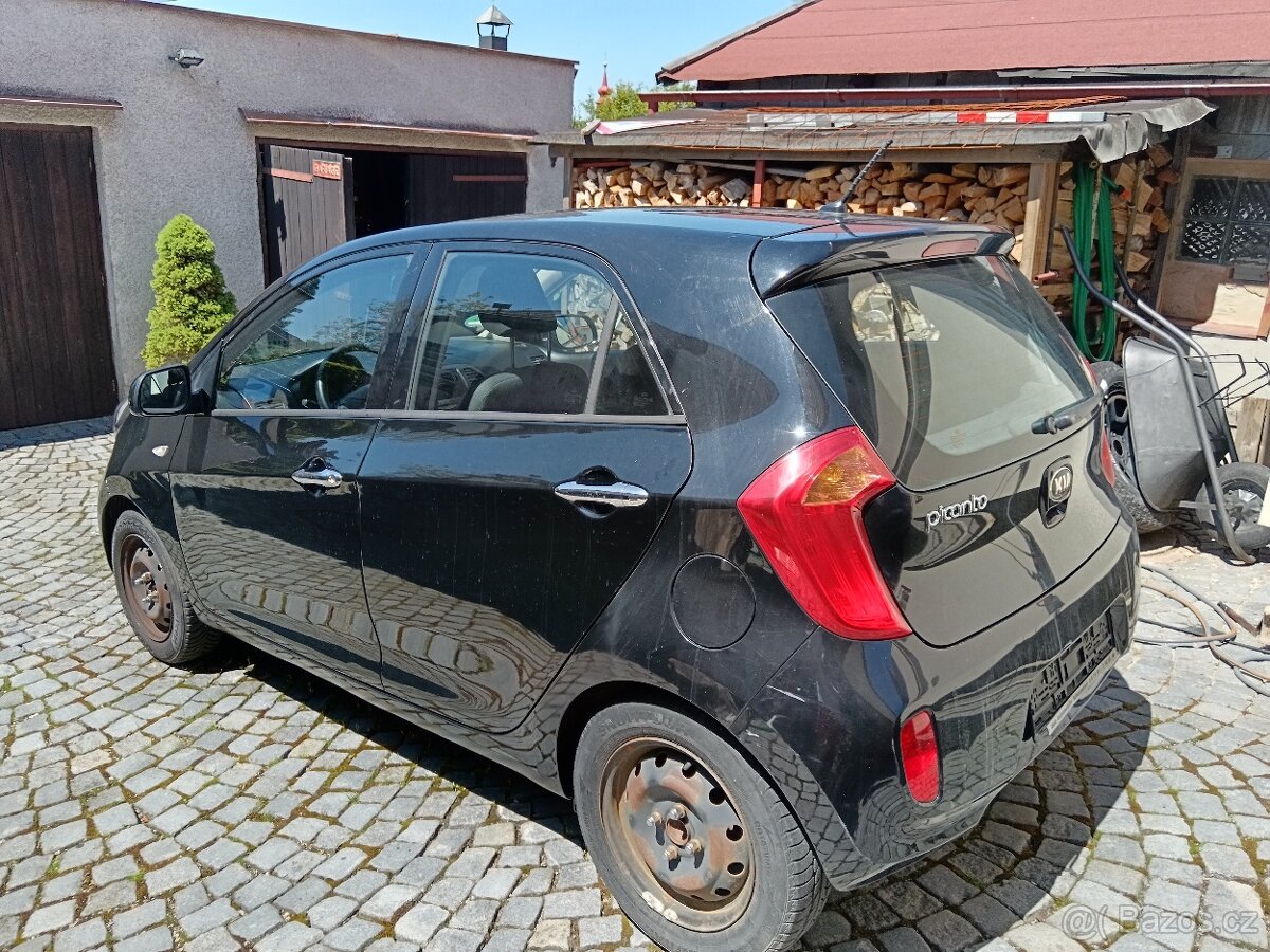 Kia Picanto - rok 2014 - km 75000 - 2