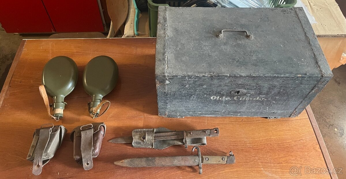 Historické Vybavení, Dýky - 2