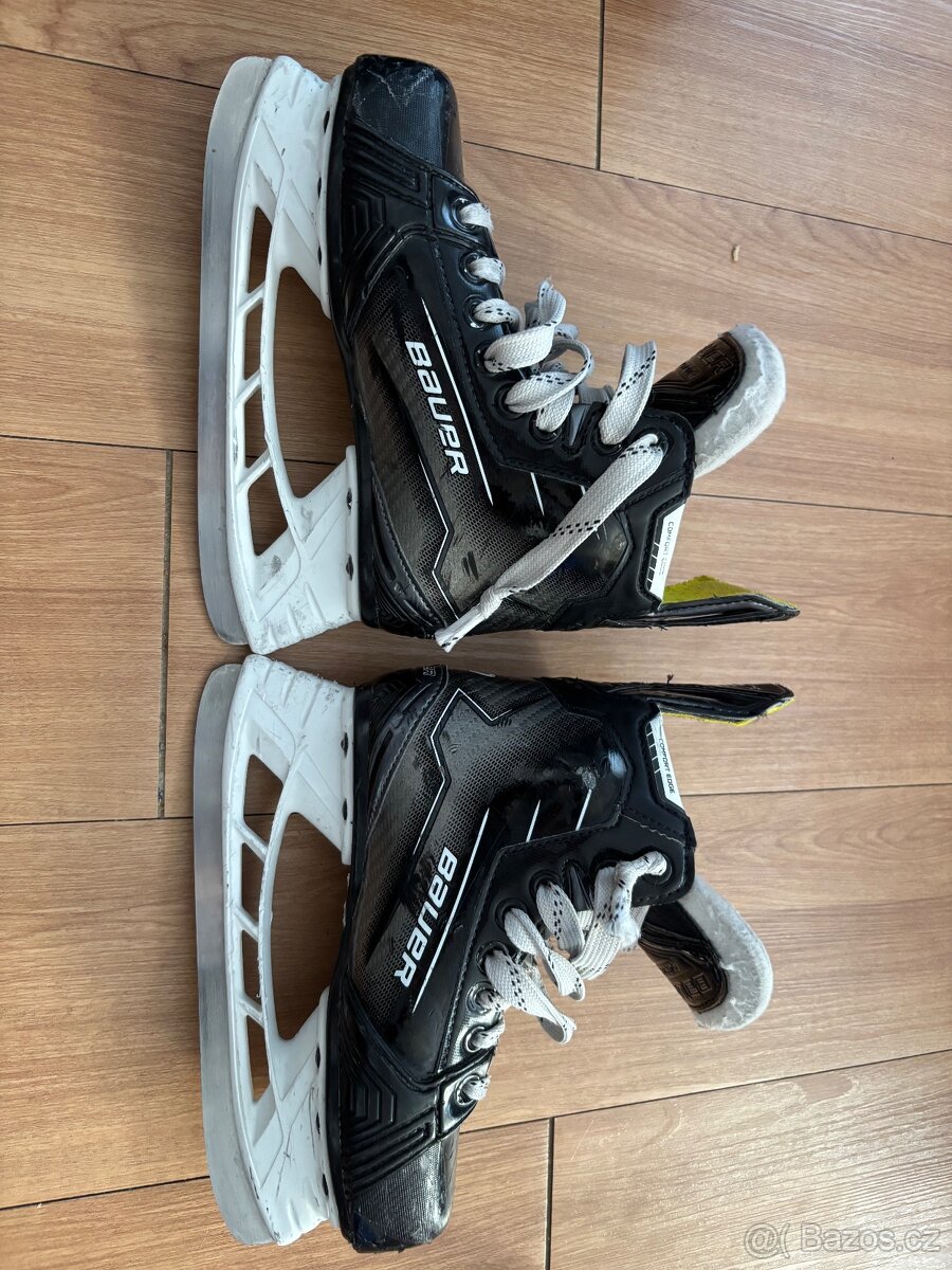Hokejové brusle Bauer M50 vel 33 - 2