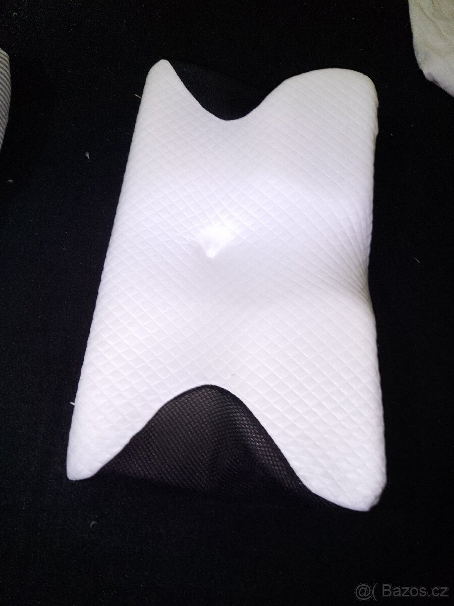 Krční polštář ortopedický - 2