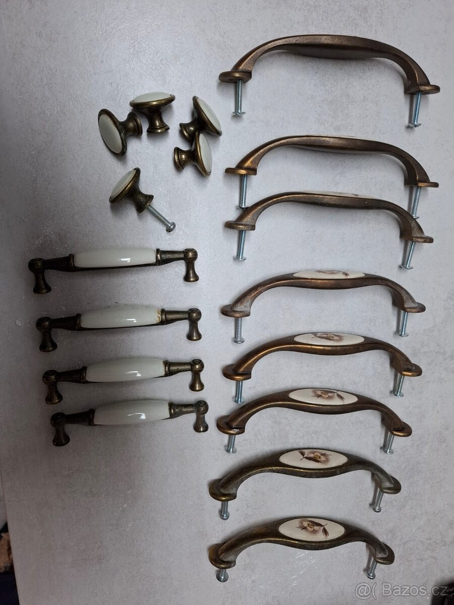 Nábytkové uchytly retro - tulip - 2