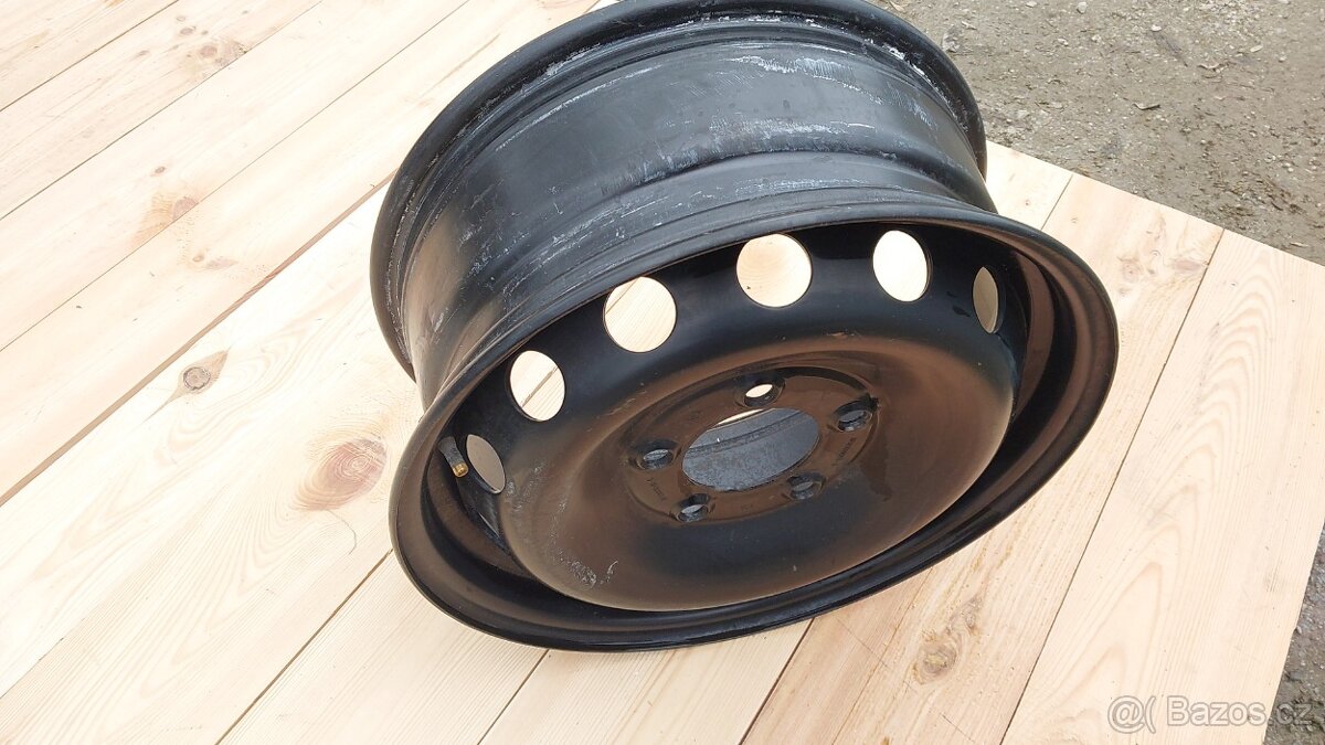 1ks Disk Renault Master 6,5x16 ET66 Černý - 2