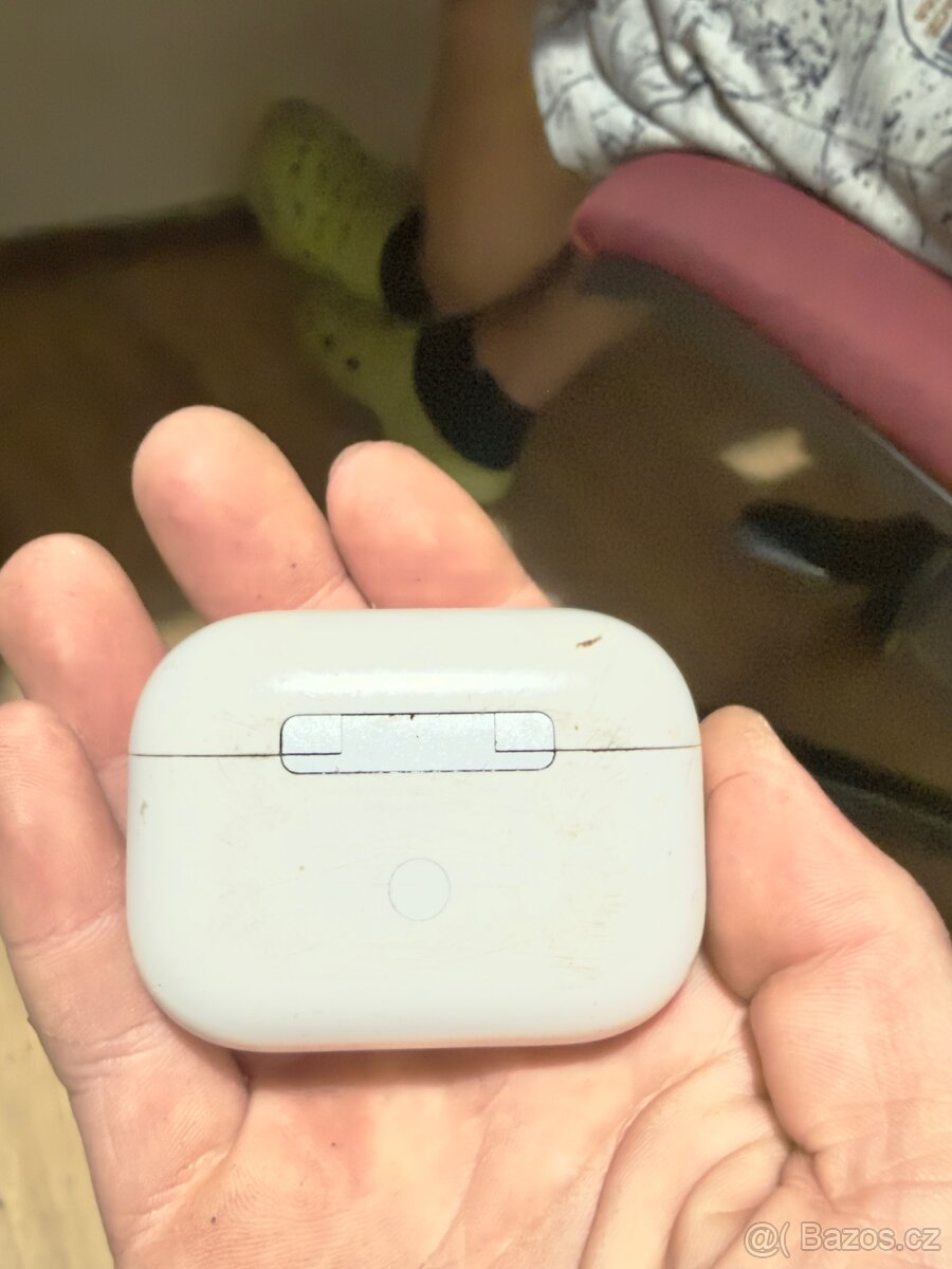 AirPods Pro 2 Case s MagSafe - 2