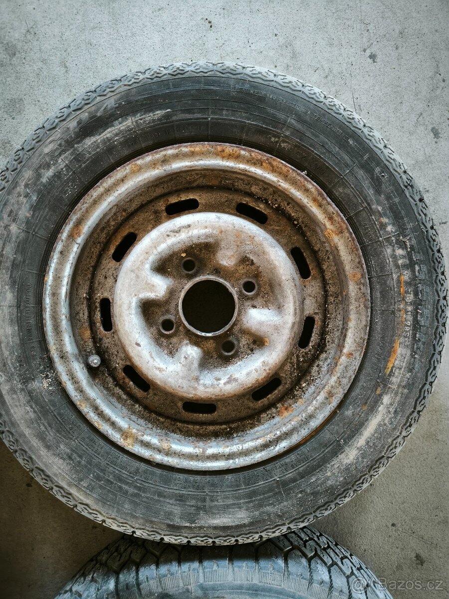 Plechové disky 4.5x13" Escort - 2