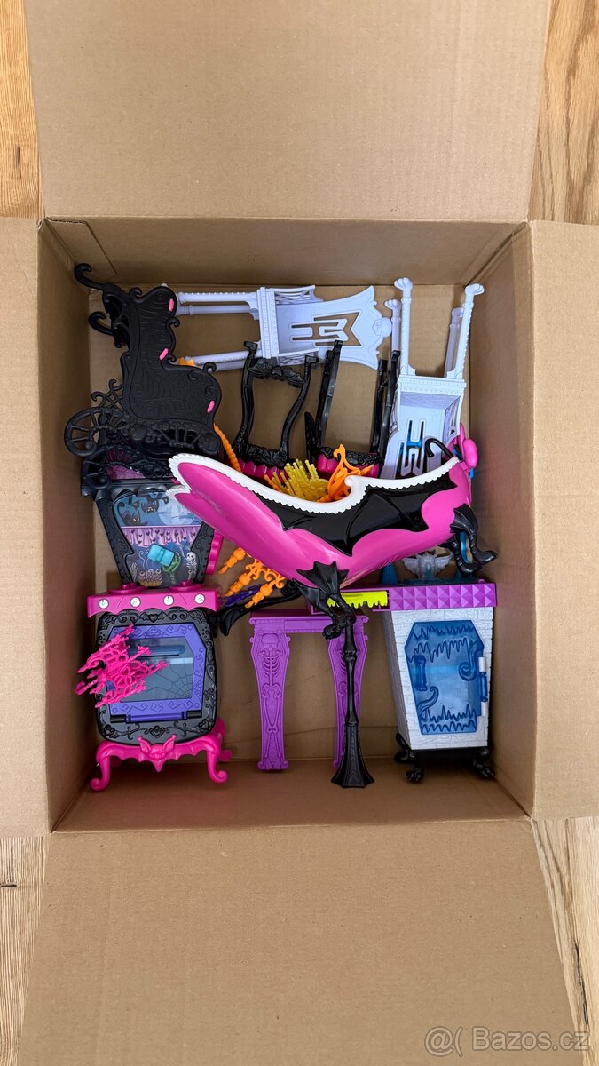 zámek Monster High - 2