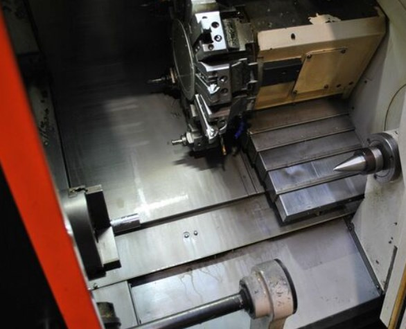 Soustruhy - CNC QT 200 ML - 2