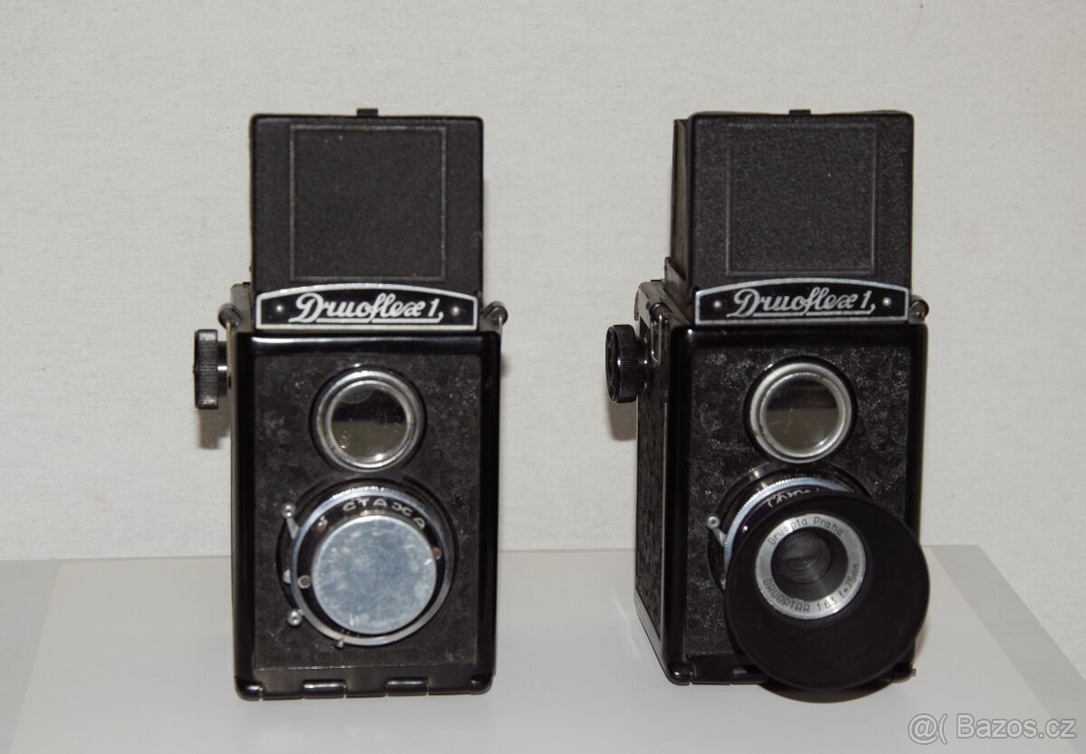 2 STARÉ FOTOAPARÁTY DRUOFLEX 1 - 2