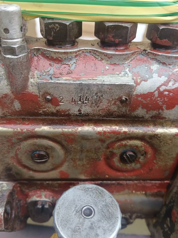 Vstrikovaci cerpadlo ZETOR 4001 - 2