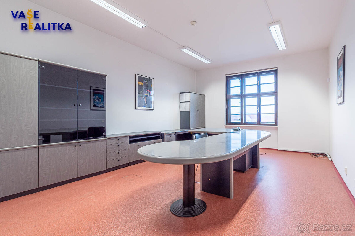 Pronájem, kancelář 25 m2, Hranice, ul. Galašova - 2