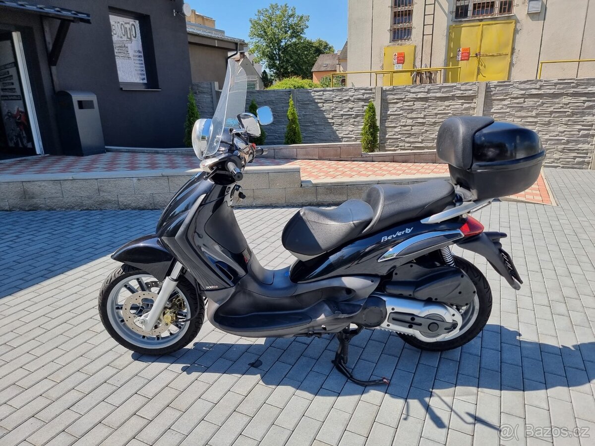 Piaggio Beverly 500 - 2