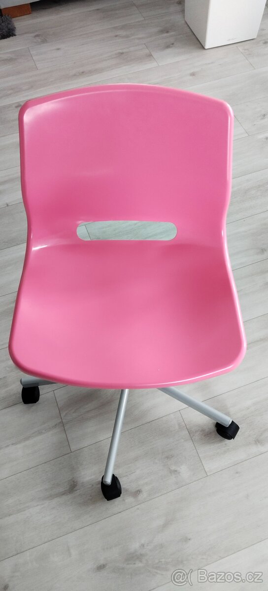 Židle na kolečkách - 2