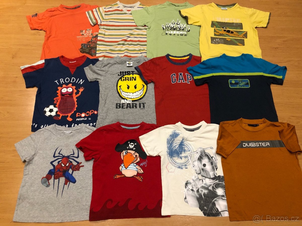 Chlapecká trička vel. 116/122 - 2