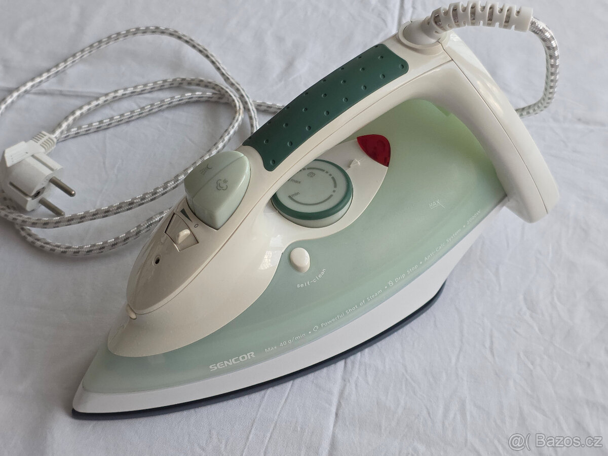 PARNÍ ŽEHLIČKA SENCOR - JAKO NOVÁ - TÉMĚŘ NEPOUŽITÁ - 2