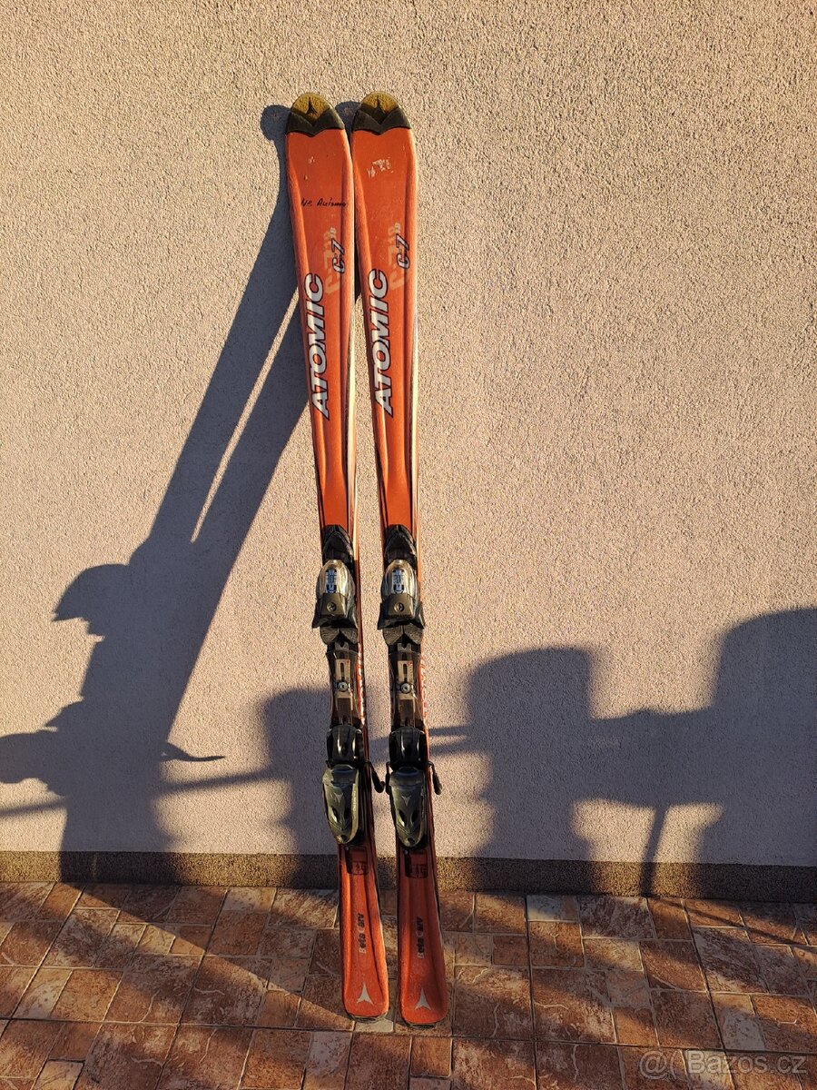 Dámské carvingové lyže Atomic 158cm - 2