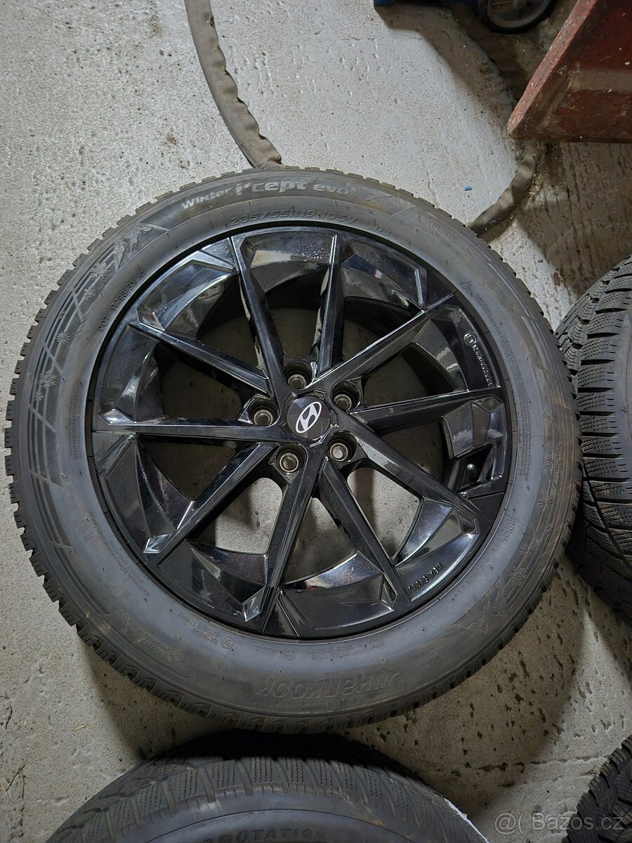 5x114,3 235/55R19 - 2