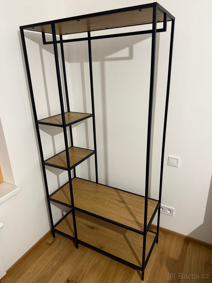 JYSK TRAPPEDAL Stěna do chodby - 2