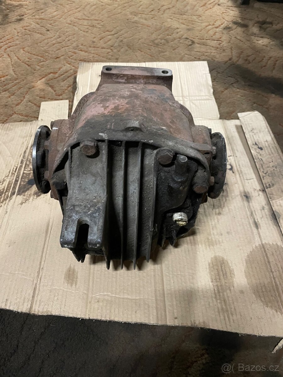 Samosvorný diferenciál bmw e23 e24 e28 - 2