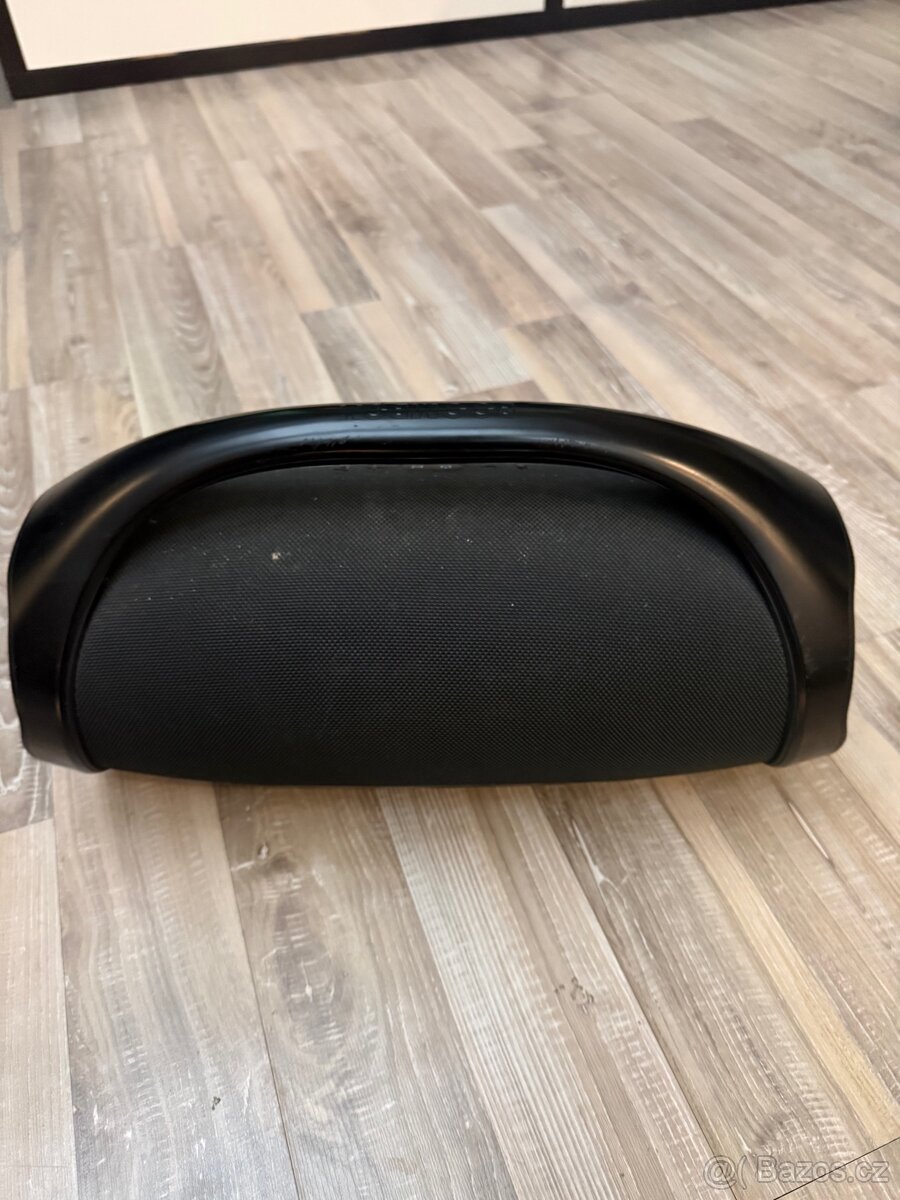JBL boombox - 2